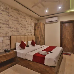3* Hotel 4everstay By Janki Luxury & Spacious Family In Varansi
